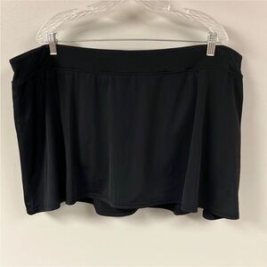 12/30 Black swim bottom with skirt 26w Jaclyn smith